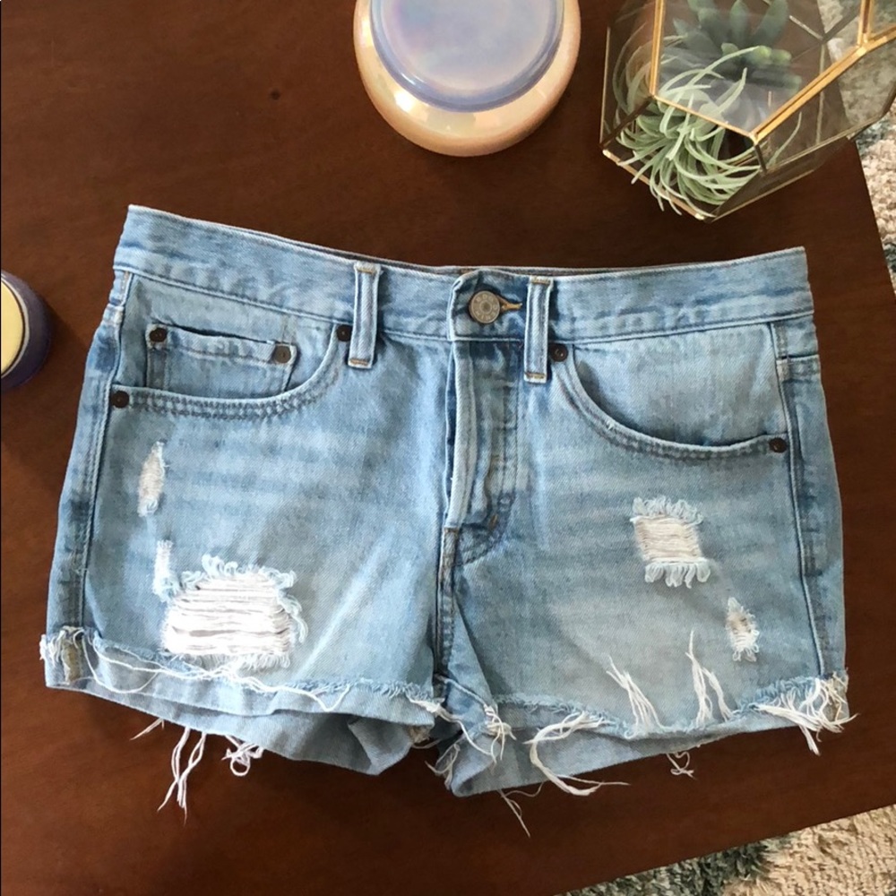 BDG cut off shorts